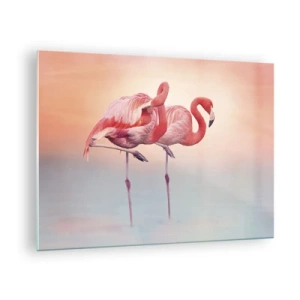 Cuadro sobre vidrio - Impresiones sobre Vidrio - Dos flamencos de pie en el agua con un fondo de atardecer pastel. - 70x50cm - Elegancia bajo el sol de poniente - Decoración de pared moderna para salón y dormitorio ARTTOR