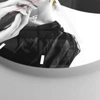 Esfera sin numeración, con rayas