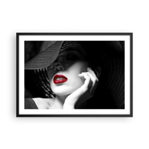 Póster en marco negro - Retrato en blanco y negro de una mujer con labios rojos. - 70x50cm - Estudio en escarlata - Decoración de pared moderna para salón y dormitorio ARTTOR