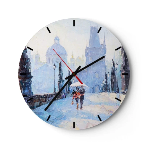 Reloj de pared - Reloj de vidrio - Escena romántica en un puente bajo la lluvia, con una pintoresca ciudad de fondo. - 30x30cm - El embrujo de la lluvia - Decoración de pared moderna para salón, cocina y dormitorio ARTTOR