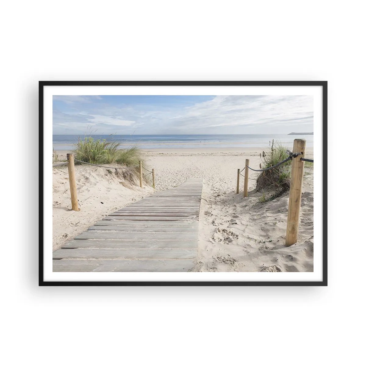 Póster en marco negro - Un camino de tablones que conduce a una playa de arena. - 100x70cm - Hasta el horizonte - Decoración de pared moderna para salón y dormitorio ARTTOR