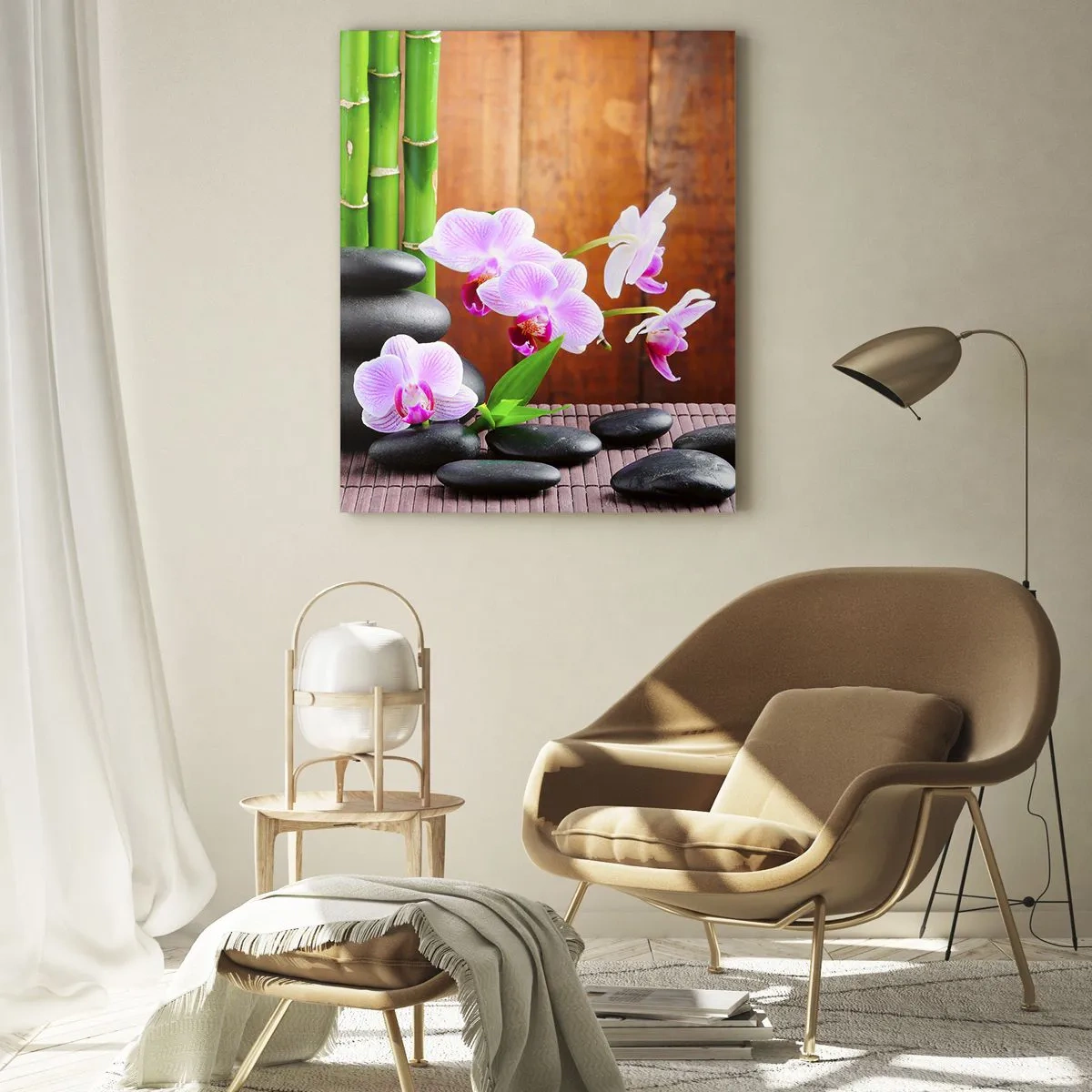 Cuadro sobre vidrio - Impresiones sobre Vidrio - Orquídeas rosas, bambú y piedras negras contra una pared de madera. - 50x70cm - Experimente los placeres de Oriente - Decoración de pared moderna para salón y dormitorio ARTTOR