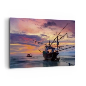 Cuadro sobre lienzo - Impresión de Imagen - Un barco pesquero con el telón de fondo de una colorida puesta de sol. - 120x80cm - Una noche exótica - Decoración de pared moderna para salón y dormitorio ARTTOR