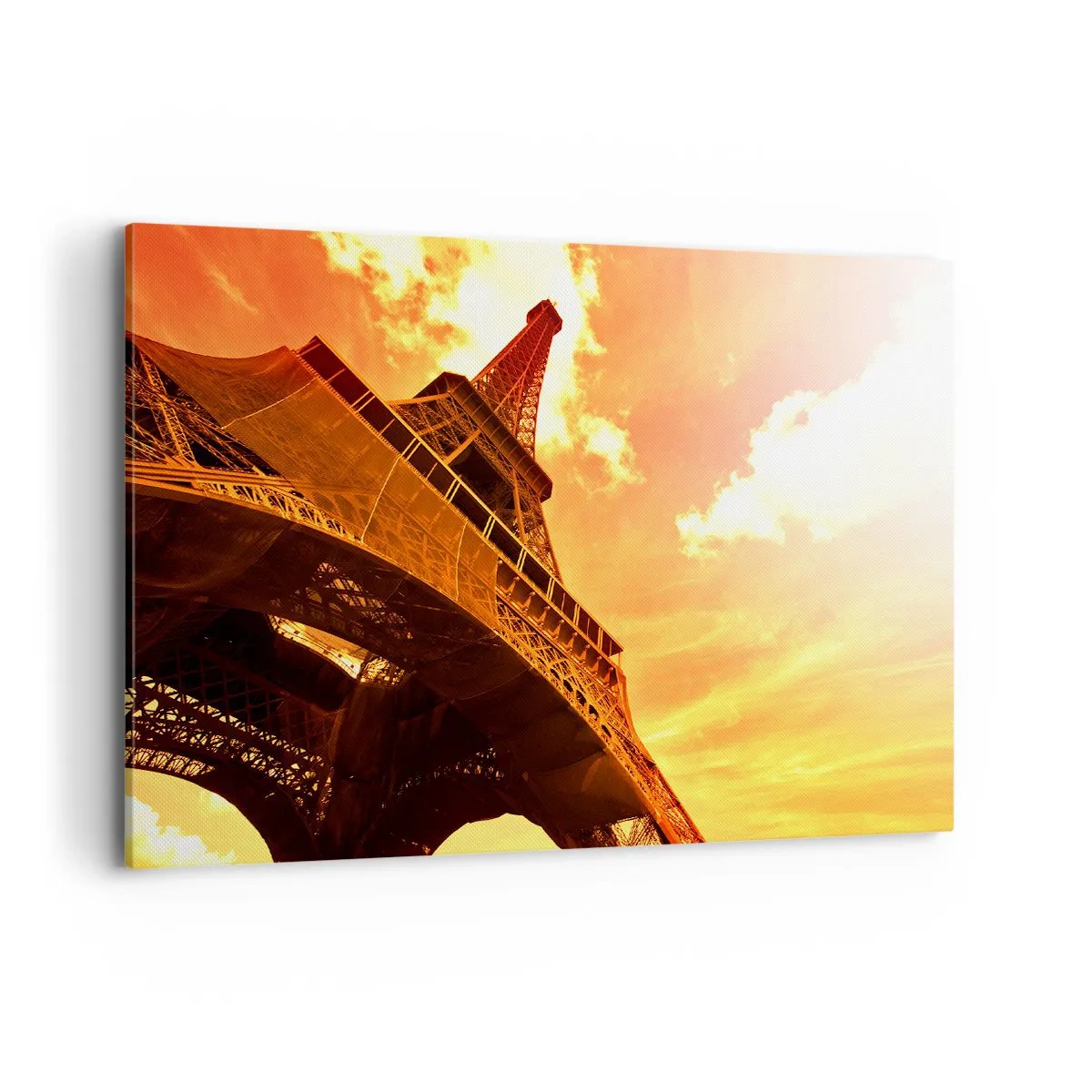 Cuadro sobre lienzo - Impresión de Imagen - La Torre Eiffel contra un cielo dorado durante la puesta de sol - 100x70cm - Monumental, dorado por el sol - Decoración de pared moderna para salón y dormitorio ARTTOR