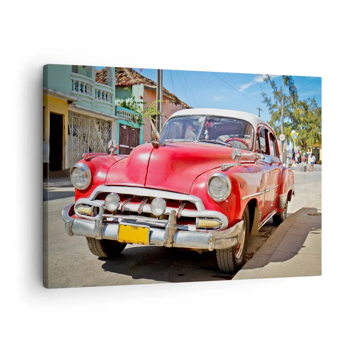 Cuadro sobre lienzo - Impresión de Imagen - Un coche clásico rojo aparcado en la calle en un día soleado. - 70x50cm - Solo en Cuba - Decoración de pared moderna para salón y dormitorio ARTTOR
