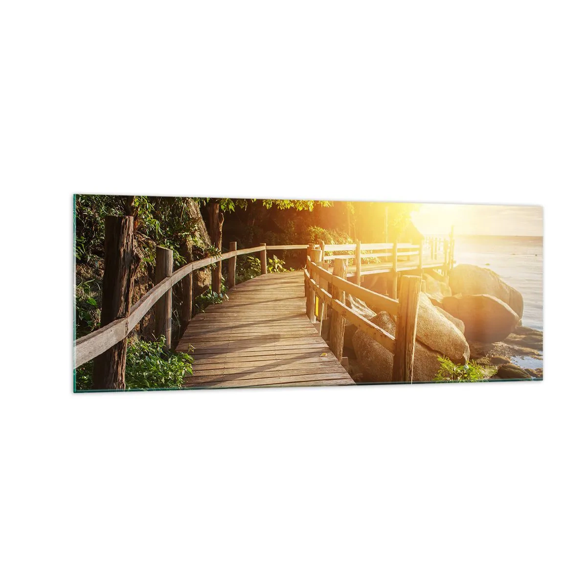 Cuadro sobre vidrio - Impresiones sobre Vidrio - Un puente de madera entre la vegetación que conduce al mar bajo los rayos del sol. - 140x50cm - Otra curva, otra maravilla - Decoración de pared moderna para salón y dormitorio ARTTOR