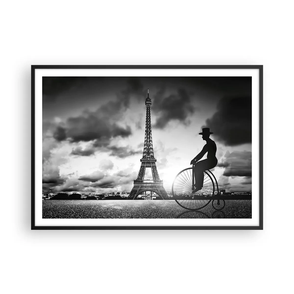 Póster en marco negro - Imagen en blanco y negro de una bicicleta retro con la Torre Eiffel al fondo. - 100x70cm - Añoranza de la Belle Epoque - Decoración de pared moderna para salón y dormitorio ARTTOR