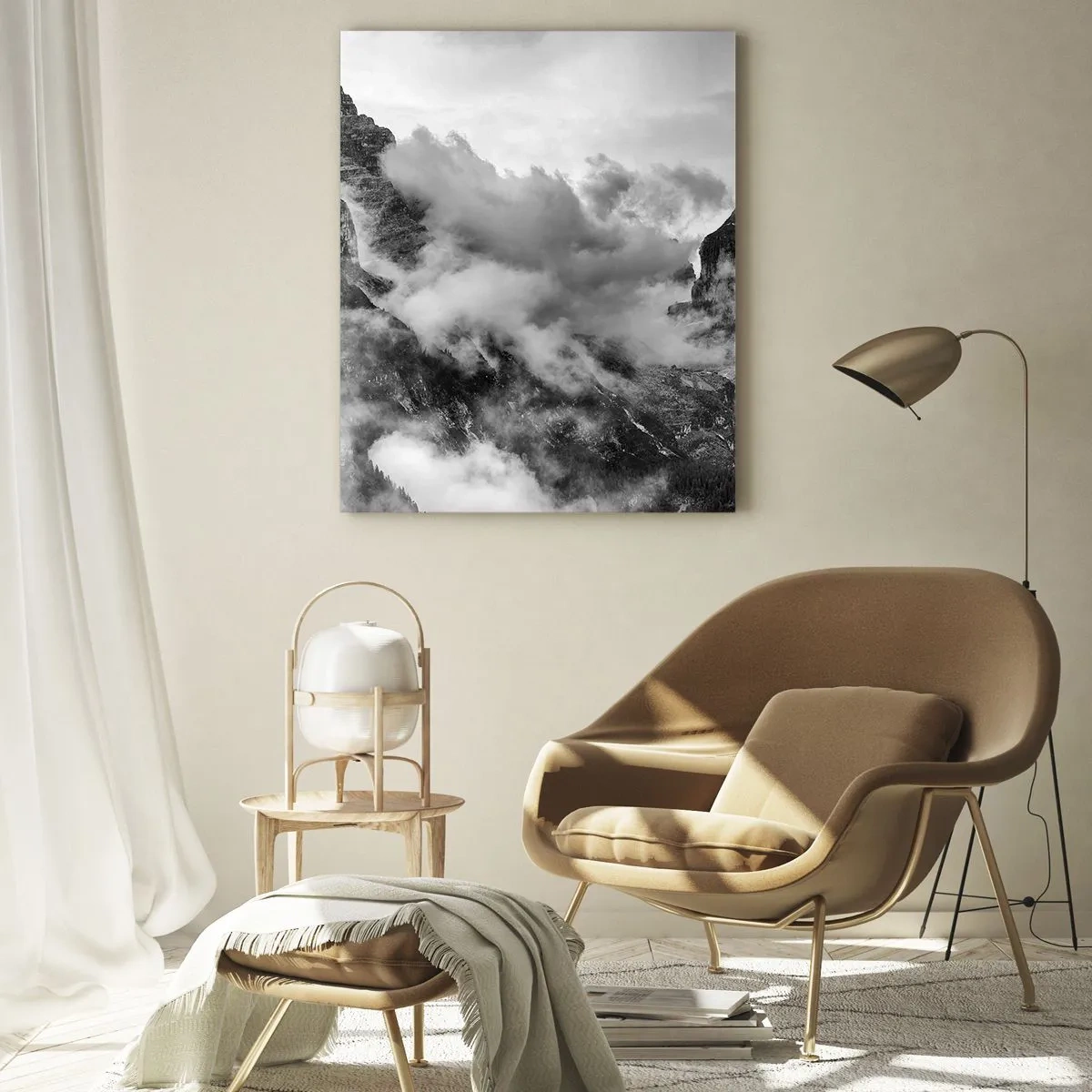 Cuadro sobre vidrio - Impresiones sobre Vidrio - Vista en blanco y negro de montañas rodeadas de nubes. - 80x120cm - Hermoso y cruel - Decoración de pared moderna para salón y dormitorio ARTTOR