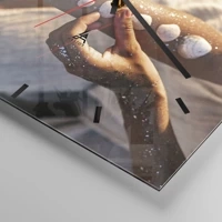 Esfera sin numeración, con rayas