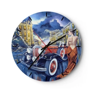 Reloj de pared - Reloj de vidrio - Una mujer con un vestido naranja junto a un coche retro con una ciudad al fondo. - 30x30cm - Noche de romanticismo - Decoración de pared moderna para salón, cocina y dormitorio ARTTOR
