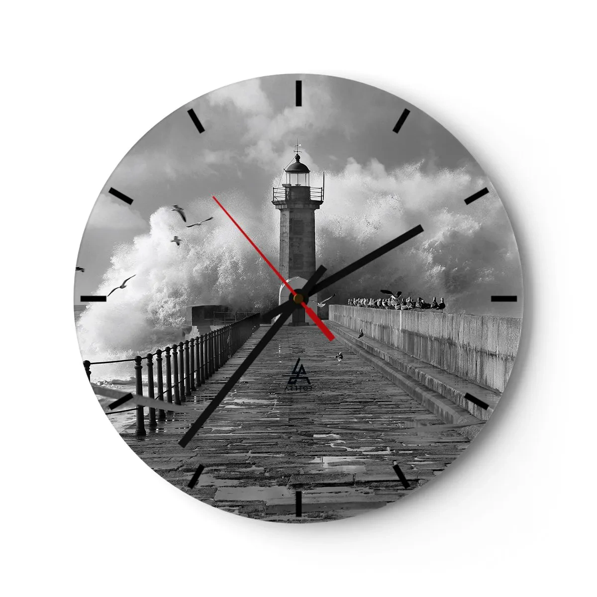Reloj de pared - Reloj de vidrio - Un faro con el telón de fondo de olas agitadas y gaviotas. - 30x30cm - Audaz - Decoración de pared moderna para salón, cocina y dormitorio ARTTOR