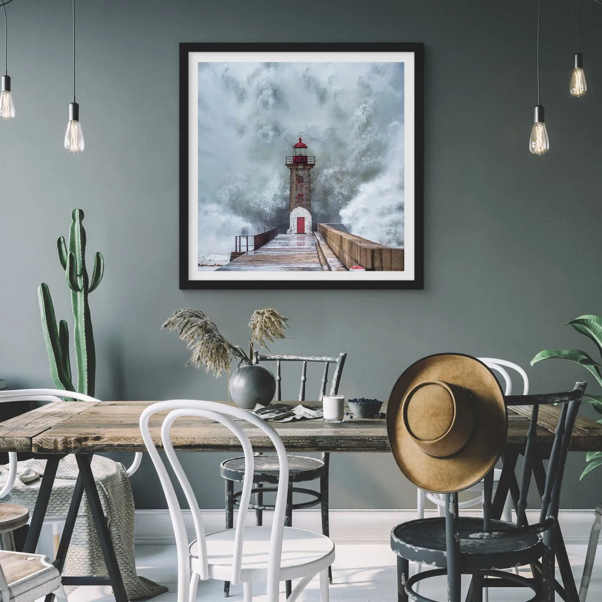 Póster en marco negro - El rugido de las aguas, la fuerza del viento - 30x30 cm