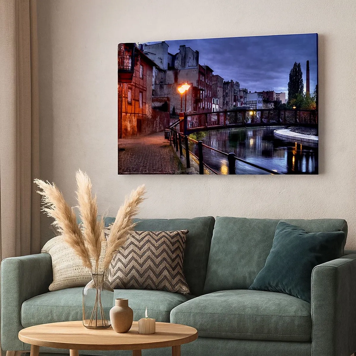 Cuadro sobre lienzo - Impresión de Imagen - Vista nocturna de las casas de vecindad y el puente sobre el canal. - 70x50cm - No conocías Bydgoszcz así - Decoración de pared moderna para salón y dormitorio ARTTOR