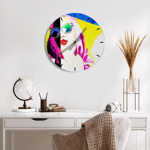 Reloj de pared - Reloj de vidrio - Mujer con gafas de arte pop - 30x30cm - Contrastes - Decoración de pared moderna para salón, cocina y dormitorio ARTTOR