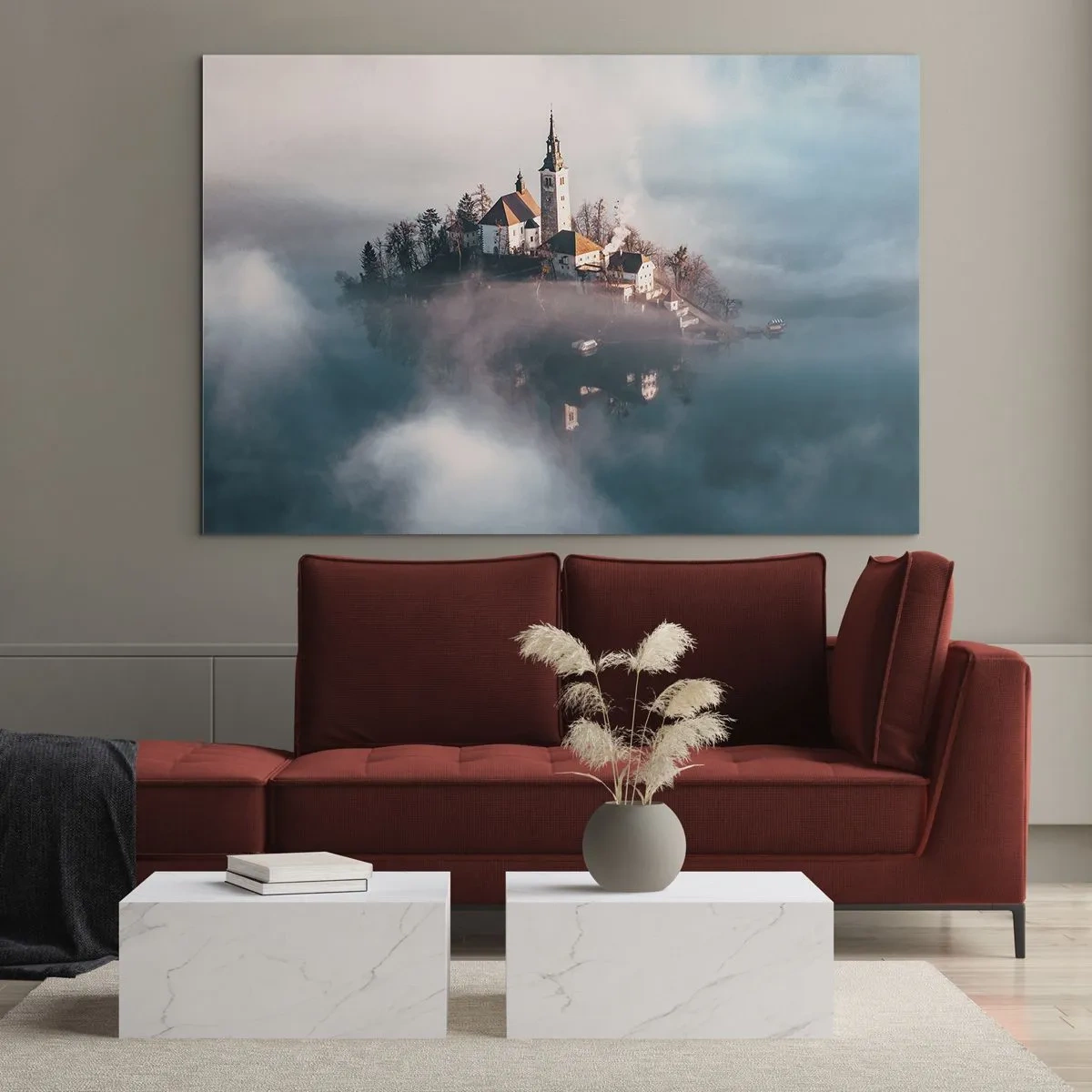 Cuadro sobre vidrio - Impresiones sobre Vidrio - Una isla con una iglesia rodeada de niebla en un lago tranquilo. - 70x50cm - Isla de los sueños - Decoración de pared moderna para salón y dormitorio ARTTOR