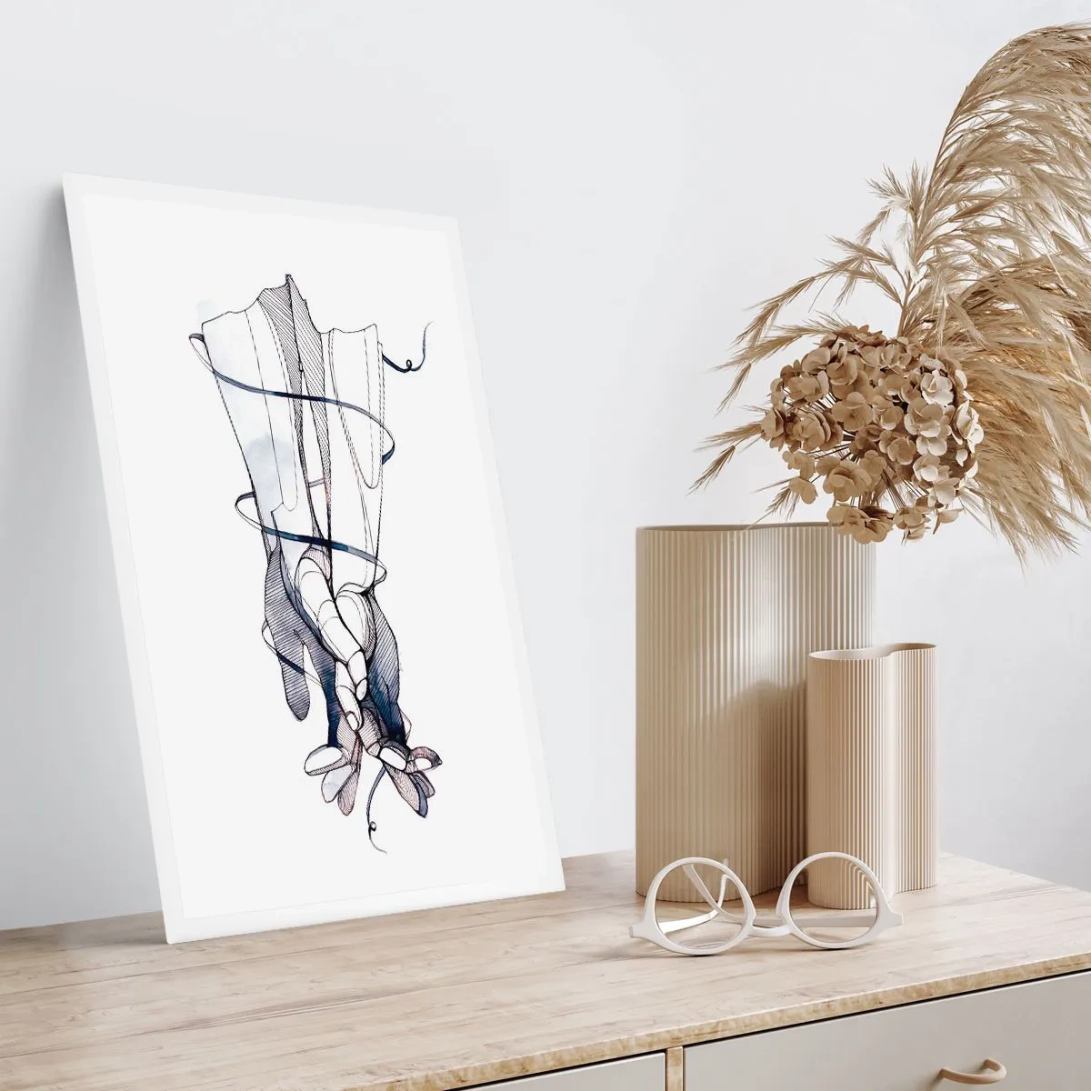 Póster - Manos artísticas con delicadas flores y líneas. - 50x70cm - Un estudio sobre el contacto - Decoración de pared moderna para salón y dormitorio ARTTOR