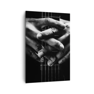 Cuadro sobre lienzo - Impresión de Imagen - Manos unidas sobre una guitarra en un tono monocromático. - 70x100cm - La oración del artista - Decoración de pared moderna para salón y dormitorio ARTTOR