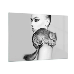 Cuadro sobre vidrio - Impresiones sobre Vidrio - Retrato de una mujer con una chinchilla en blanco y negro - 100x70cm - Dama con chinchilla - Decoración de pared moderna para salón y dormitorio ARTTOR