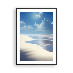 Póster en marco negro - Una playa soleada con el cielo reflejado en el agua. - 50x70cm - Vacaciones en el paraíso - Decoración de pared moderna para salón y dormitorio ARTTOR