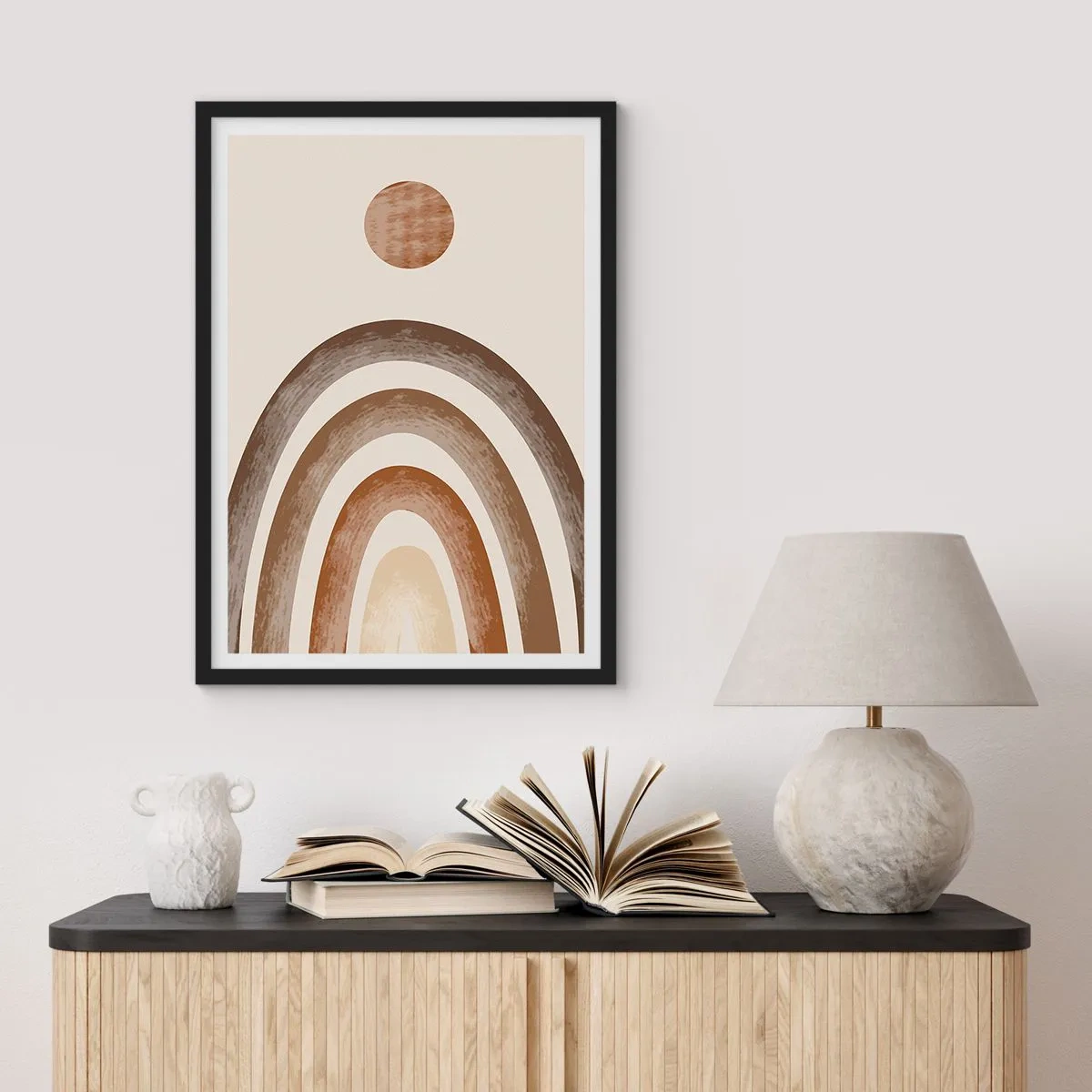 Póster en marco negro - Motivo abstracto de arcos y sol en tonos tierra. - 50x70cm - En otro mundo - Decoración de pared moderna para salón y dormitorio ARTTOR