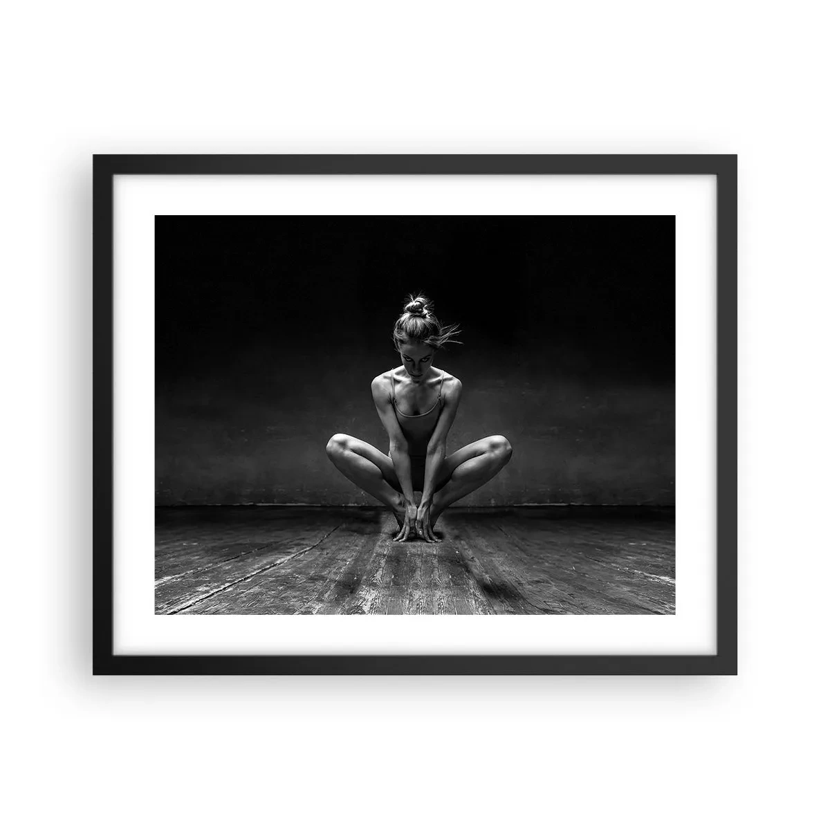 Póster en marco negro - Concentración de energía del baile - 50x40 cm