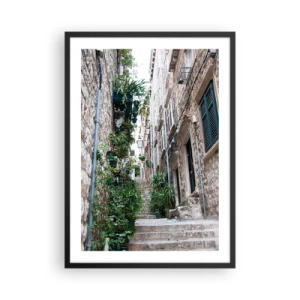 Póster en marco negro - Una calle de piedra con exuberante vegetación y escaleras. - 50x70cm - Encanto de ciudad antigua - Decoración de pared moderna para salón y dormitorio ARTTOR