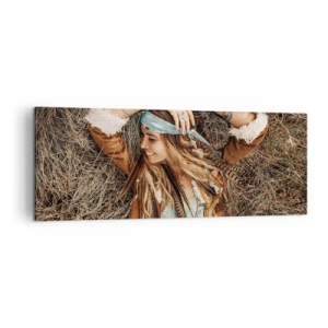 Cuadro sobre lienzo - Impresión de Imagen - Mujer de estilo boho tumbada sobre el heno - 140x50cm - El verano del amor - Decoración de pared moderna para salón y dormitorio ARTTOR