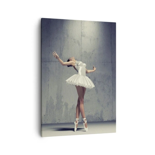 Cuadro sobre lienzo - Impresión de Imagen - Una bailarina de ballet con un vestido blanco frente a una pared sin rematar. - 50x70cm - Ligero como un pájaro - Decoración de pared moderna para salón y dormitorio ARTTOR