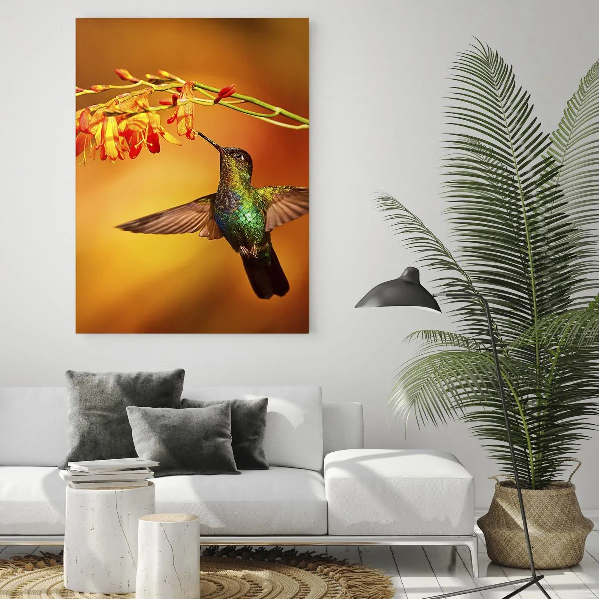 Cuadro sobre vidrio - Impresiones sobre Vidrio - Colibrí junto a una flor bajo la cálida luz - 70x100cm - Mensajero de la luz - Decoración de pared moderna para salón y dormitorio ARTTOR