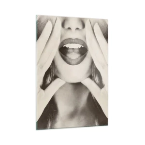 Cuadro sobre vidrio - Impresiones sobre Vidrio - Una mujer con lápiz labial en los labios y las manos en la cara. - 50x70cm - ¡Ya estoy en camino! - Decoración de pared moderna para salón y dormitorio ARTTOR