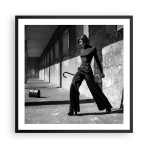 Póster en marco negro -  Elegancia urbana - 60x60 cm