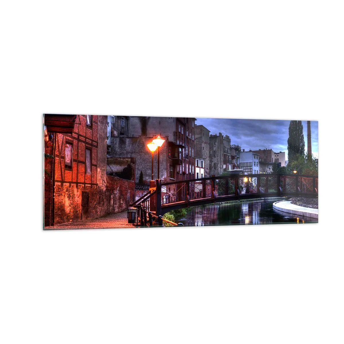 Cuadro sobre vidrio - Impresiones sobre Vidrio - Vista nocturna de las casas de vecindad y el puente sobre el canal. - 140x50cm - No conocías Bydgoszcz así - Decoración de pared moderna para salón y dormitorio ARTTOR