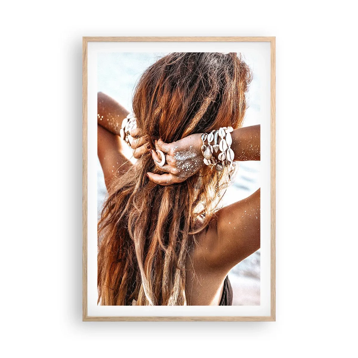 Póster en marco roble claro - Hermanada con el agua y el sol - 61x91 cm