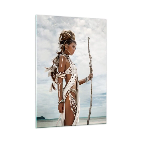 Cuadro sobre vidrio - Impresiones sobre Vidrio - Una figura exótica contra la playa y el cielo. - 50x70cm - Reina de los trópicos - Decoración de pared moderna para salón y dormitorio ARTTOR