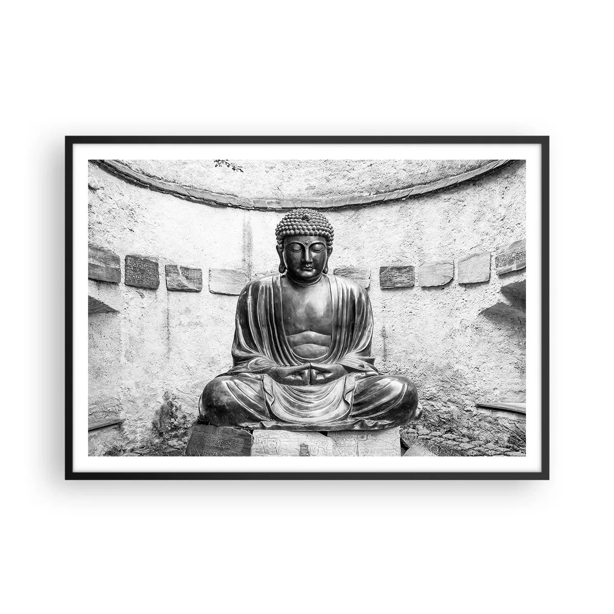 Póster en marco negro - Estatua de Buda en blanco y negro en pose meditativa. - 100x70cm - En la fuente de la paz - Decoración de pared moderna para salón y dormitorio ARTTOR