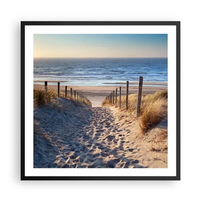 Póster en marco negro - El sonido del mar, el canto de los pájaros, una playa virgen entre las dunas... - 60x60 cm