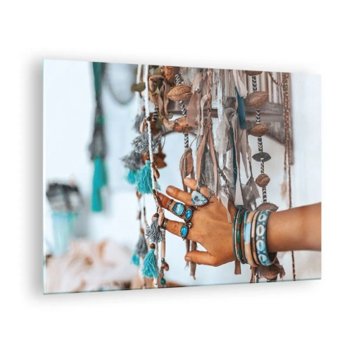 Cuadro sobre vidrio, Impresiones sobre Vidrio Arttor 70x50 cm - Tesoros locales - La Mano De Una Mujer, Joyas, Bohemio, Antiguo, Ornamento, Para el salón, Para el dormitorio, Blanco, Marrón, Horizontal, Vidrio, GAA70x50-5107