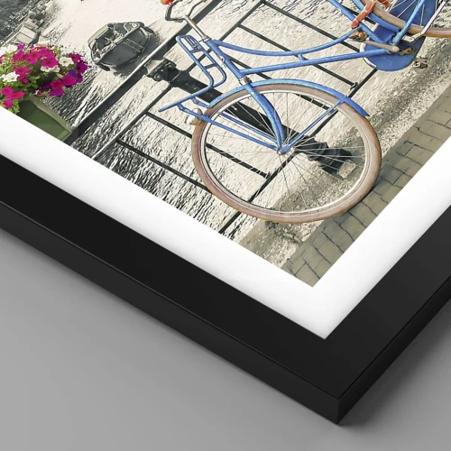 Póster en marco negro - Los colores de una calle de Ámsterdam - 70x100 cm