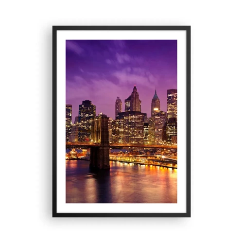 Póster en marco negro - Manhattan púrpura y dorado - 50x70 cm