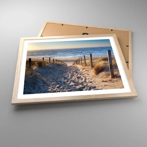 Póster en marco roble claro - El sonido del mar, el canto de los pájaros, una playa virgen entre las dunas... - 50x40 cm